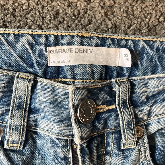 Garage mom jeans - Picture 2 of 3